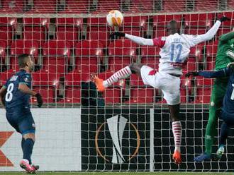 Český fotbal teď zachrání jen zázrak. Slavia by musela dojít daleko