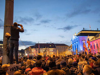 Potrestal koronavírus Bratislavu za protesty alebo ide o hru čísiel?