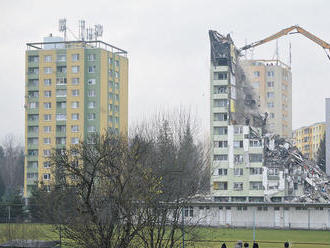 Spomienky zostali v sutinách vybuchnutého paneláka