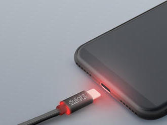 Dátový kábel k mobilným telefónom a tabletom s USB Type-C konektorom, čierny.