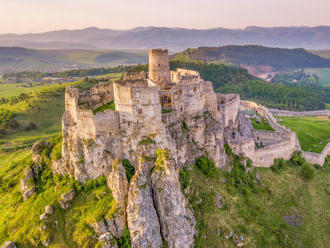 Slovenský raj v Penzióne Podzámok pod Spišským hradom s požičaním bicyklov, bazénom, zľavami a polpe