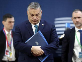 Orbán v reakcii na správy z Turecka: Treba rátať s vlnou migrantov