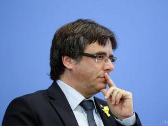 Katalánsky expremiér Puigdemont prehovoril na francúzskom zhromaždení