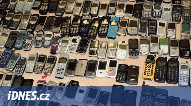 Použité mobily jsou obrovský byznys. Stamilionové prodeje i nadále rostou