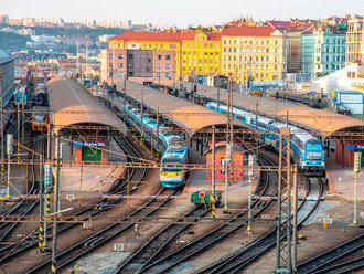 Železnice nestíhá – současný provoz měl nastat až za 30 let