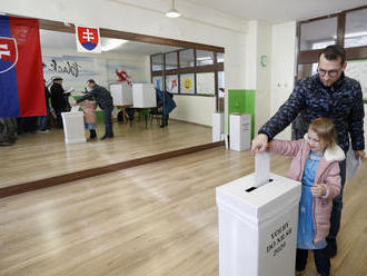 Trnava: Samotní voliči sú prekvapení, koľko ich prichádza