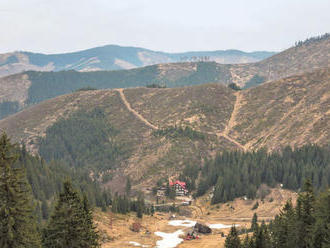 Horskí záchranári pomáhali turistom pod Ďumbierom i Chopku