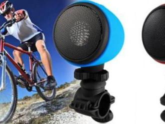 Multifunkčný vodotesný Bluetooth reproduktor na bicykel so zabudovaným mikrofónom.