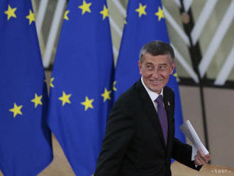 Babiš poradil Trumpovi: Na spomalenie šírenia vírusu použite rúška