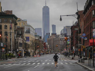 V New Yorku zomrelo za 24 hodín 1550 ľudí s koronavírusom