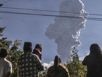 Indonézska sopka Merapi je znova aktívna