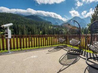 Rodinný hotel Magura s polpenziou, zľavou do aquaparkov a neodolateľným výhľadom na Tatry.