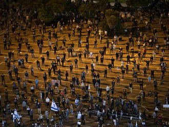 Bosna po protestoch skrátila povinnú karanténu pre ľudí zo zahraničia