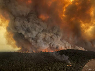 Pri nedávnych požiaroch uniklo viac CO2 než krajina vypustí za rok