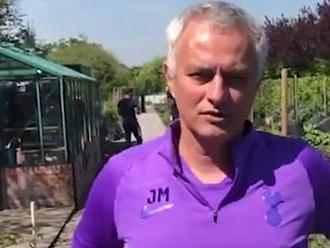 Mourinho zahradníkem. Slavný trenér pěstuje zeleninu pro klubovou restauraci