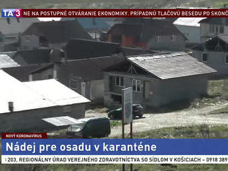 Karanténa je neznesiteľná. Osadníci veria, že ich pretestujú