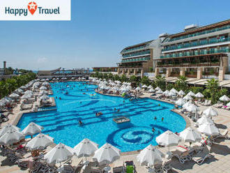 Turecko Belek: 8 alebo 15 dní s ultra all inclusive v Crystal Waterworld Resort Spa***** letecky.