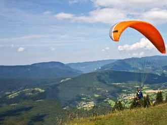 Rýchly kurz paraglidingu pre 1 alebo 2 osoby v krásnom prostredí Nízkych Tatier