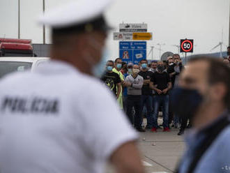 Vodiči na rakúsko-slovenských hraniciach protestovali proti karanténe