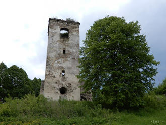 Dolný Kubín na fotografiách a plátne sprostredkuje výstava