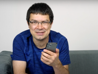   David Beck  : Nechápu, proč Apple dělá s češtinou pro Siri takové drahoty