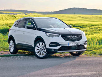 Hybridní Opel Grandland X dává okusit sílu i střídmost tří motorů