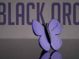 Osviežovač s talianskym dizajnom a v prémiovej kvalite - motýľ Black Orchid.