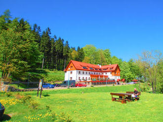 Poľsko: Hotel Ewa Medical Spa s neobmedzeným wellness vrátane bazéna a požičaním trekových palíc + p