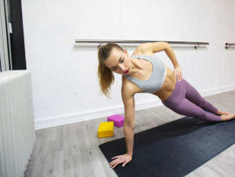 Krásne pružné telo s hodinami flexi jogy a pilatesu, počas ktorých dokonale vypnete