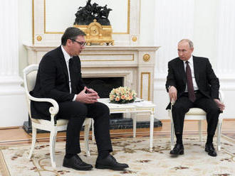 Vučič diskutoval s Putinom v Moskve aj o Kosove