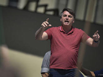 Prezident Bolsonaro má príznaky COVIDu-19, čaká na výsledky testu