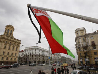 Vo voľbách v Bielorusku ide do tuhého, kandidátke sa vyhrážajú