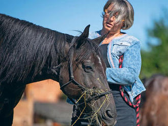 Koně zrcadlí emoce člověka, říká ředitelka společnosti Amirro Lucie Hronová