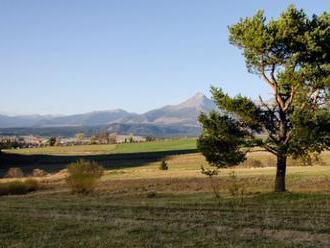 Relax v útulnej Vile Rhea pod panorámou Vysokých Tatier v tichej dedinke Važec.