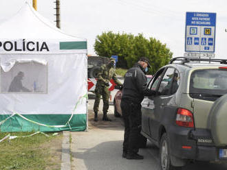 Používanie rúšok v autobusoch začne kontrolovať v Maďarsku polícia