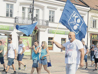 Nahnevaní oceliari pochodovali Košicami