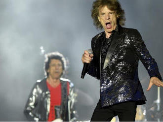 The Rolling Stones má v šiestich desaťročiach album na prvej priečke