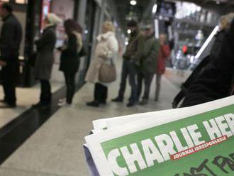 Francúzske médiá po vyhrážkach podporili týždenník Charlie Hebdo