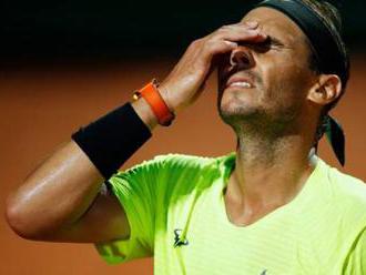 Rafael Nadal beaten in Italian Open but Novak Djokovic wins