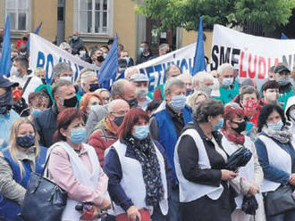 Odborári obsadili Trenčín