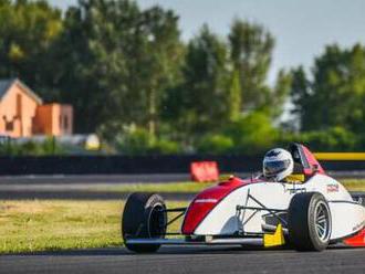 Nezabudnuteľný adrenalínový zážitok! Pilotujte formulu na Slovakia Ringu.