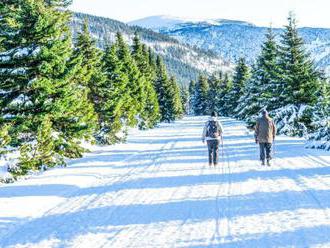 Poľské Krkonoše blízko ski areálu: Hotel Biathlon Jakuszyce *** s wellness, fitness a polpenziou.