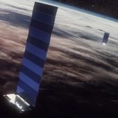 Deset satelitů Starlink už má komunikační lasery, obíhají po polární dráze