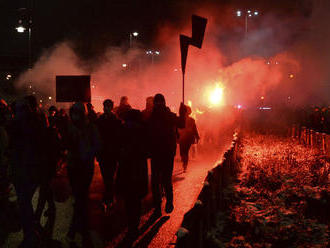 Protesty proti sprísneniu interrupcií v Poľsku sa konali už tretí deň v poradí