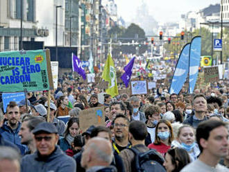 Brusel: Tisíce ľudí žiadali efektívnejší boj proti klimatickým zmenám