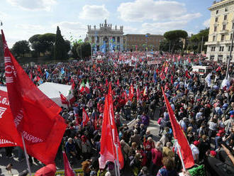 Tisíce ľudí protestovali v Ríme proti fašizmu