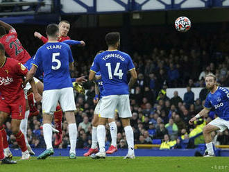 Kucka prispel premiérovým gólom za Watford k triumfu na pôde Evertonu