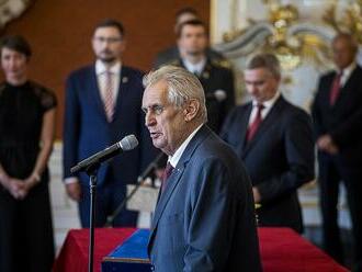 Dva scénáře povolebního Česka a jeden prezident