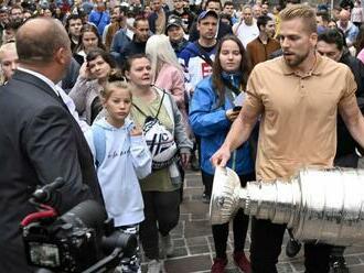 NHL vypúšťa krakena. Siahne Černák na zlatý hetrik?