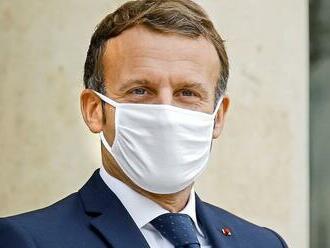 Macron má podľa prieskumov veľkú podporu Francúzov: Kto by sa s ním stretol v druhom kole volieb?